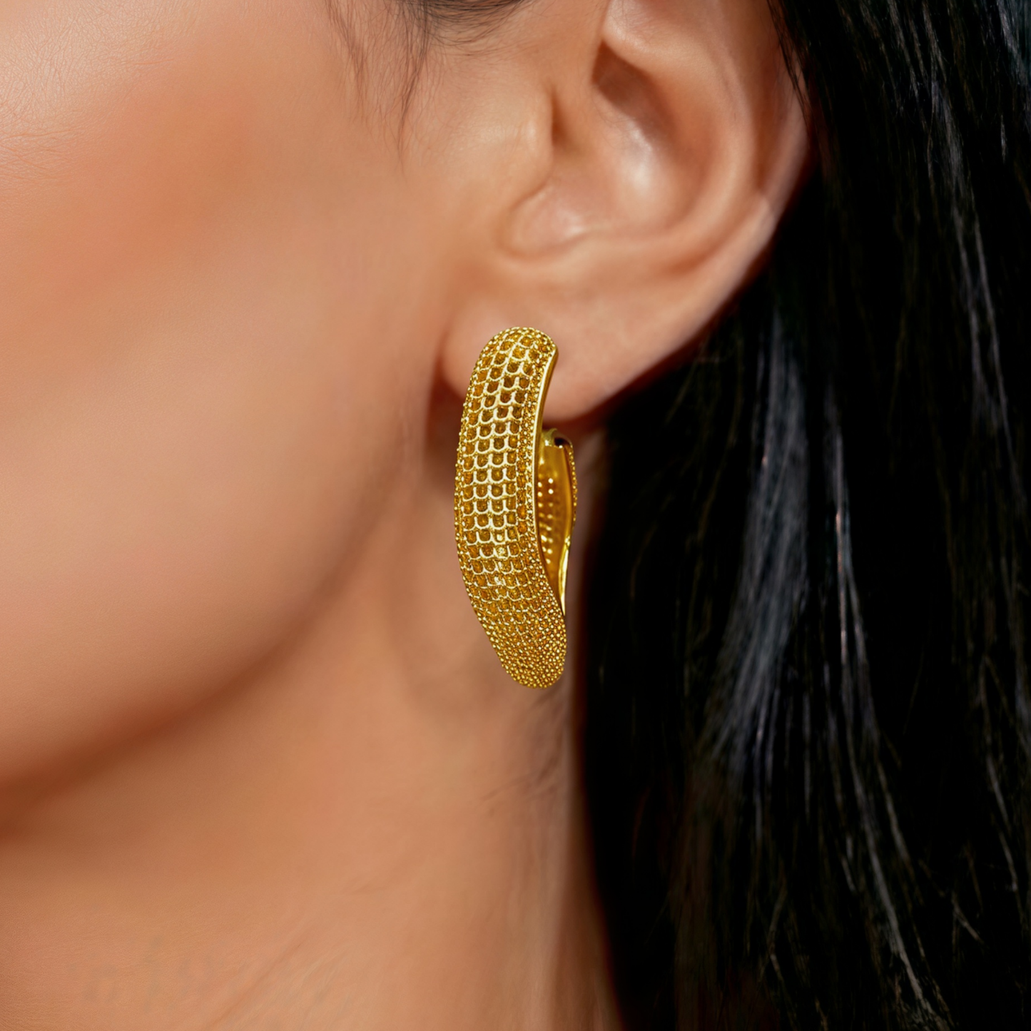 Gold-Tone Open Kite Necklace & Earring Set