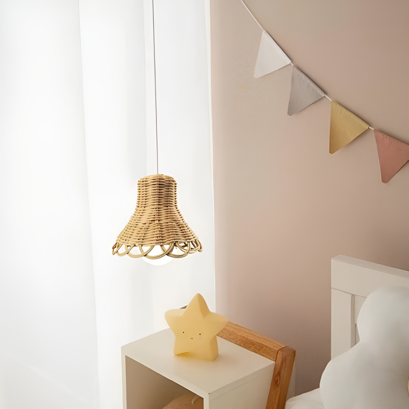 Handmade Rattan Pendant Lamp for Photography and Decoration