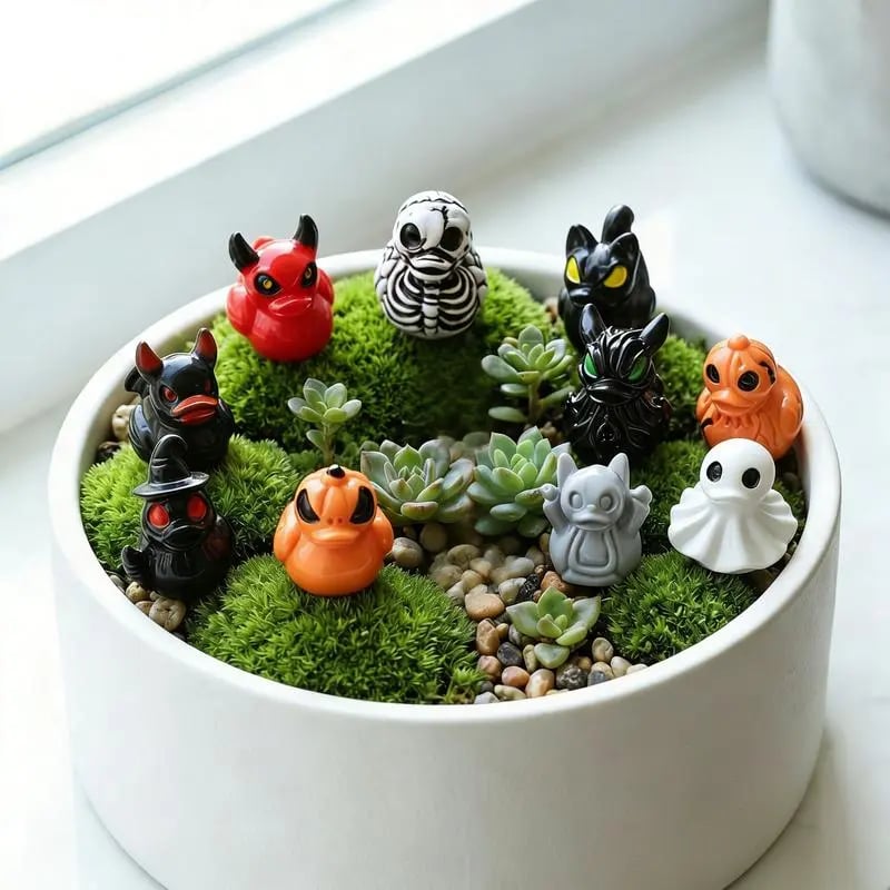 🎃Mini Devil Ghost Skull Resin Ducks-Cute Spooky Desktop Decor