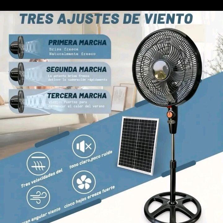 Ventilador Tres Velocidades Recargable con Panel Solar Tres Ajustes de Viento Tono Claro y Poco Ruido Gran Angular Viento Cinco Hojas Ereeze Fuerte