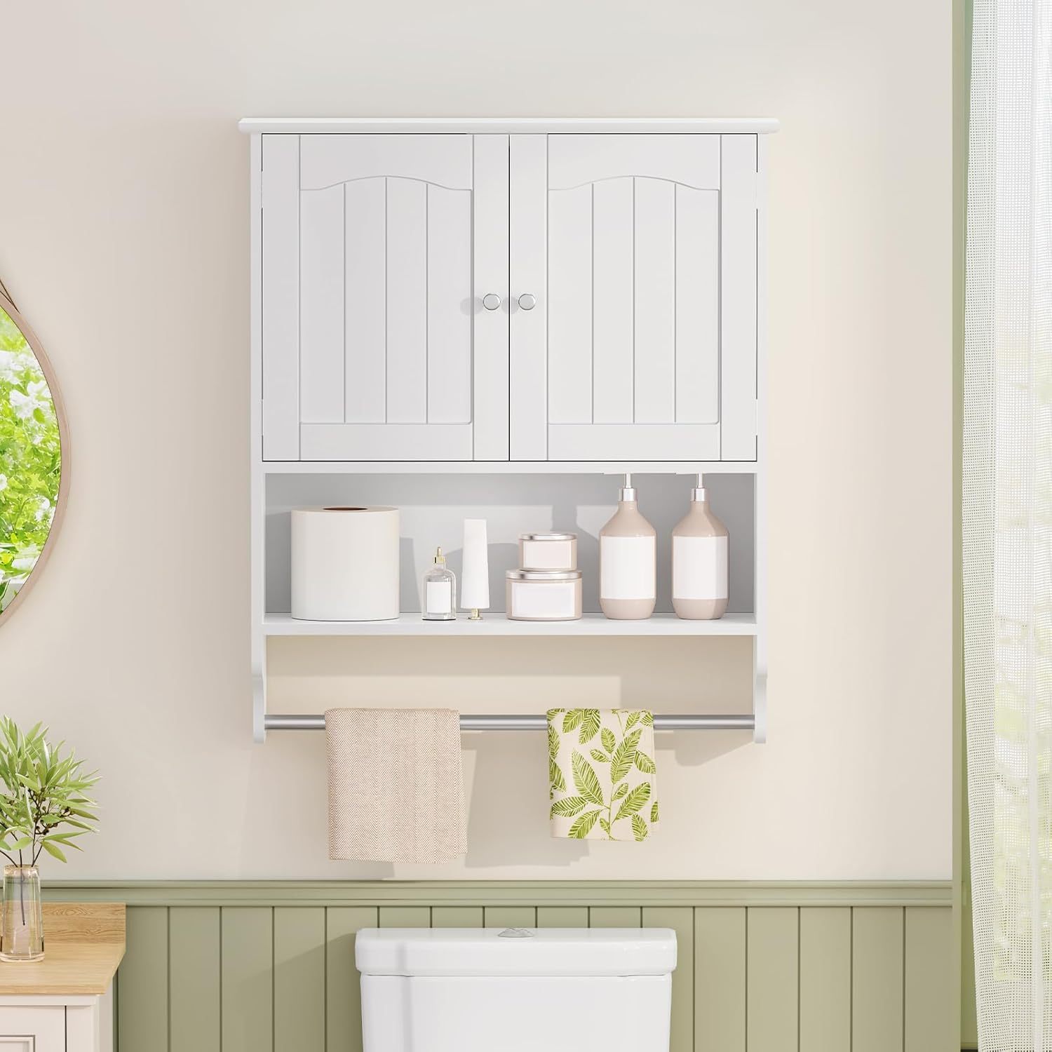 Iwell Mueble de baño montado en la pared con toallero y estante ajustable, clóset de almacenamiento sobre el inodoro, gabinete de medicina para baño, blanco