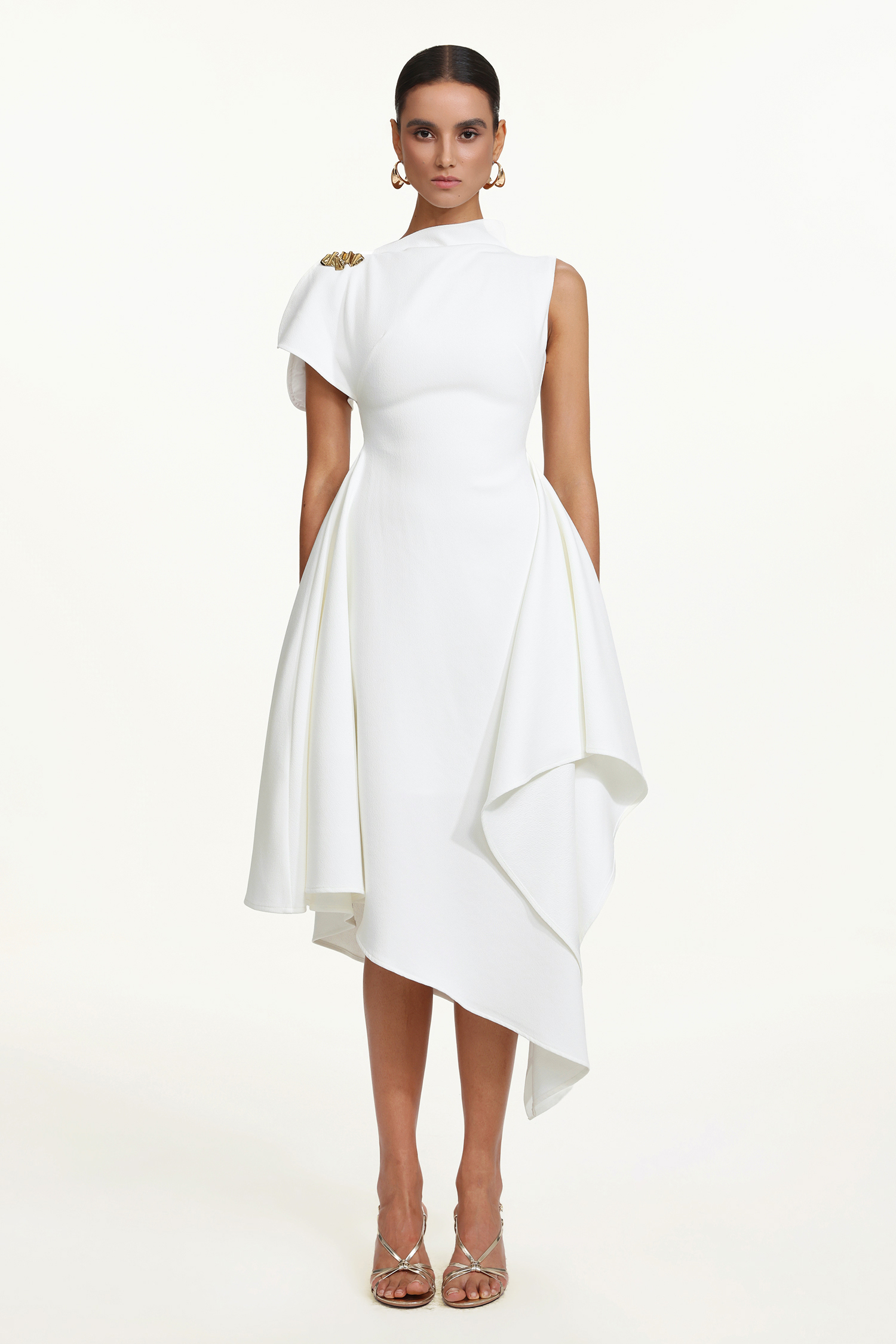 Weren Elegant Contour High Neck Asymmetric Maxi Dress