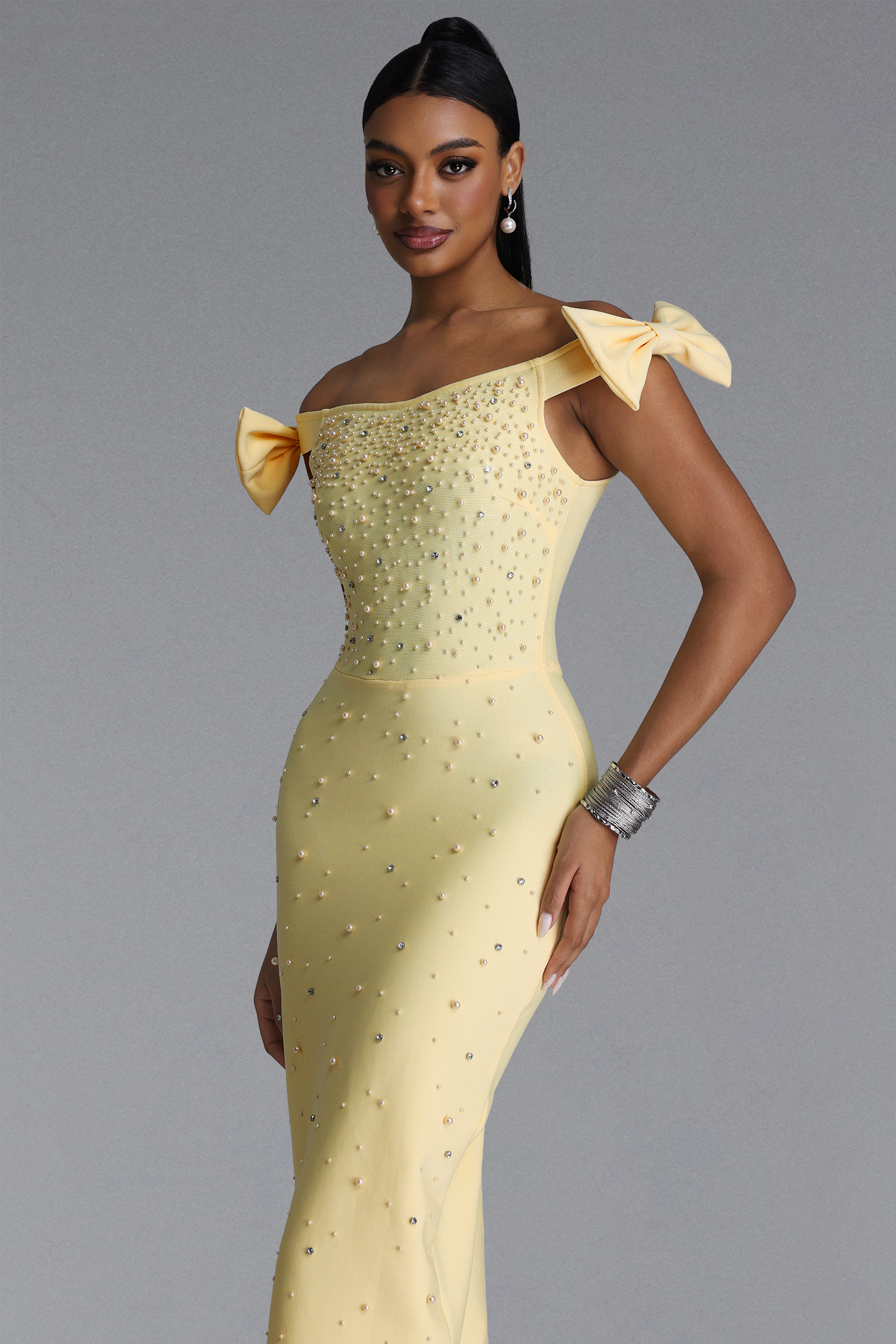 Fanny Chic Contour Off Shoulder Pearl Rhinestone Bandage Maxi Dress