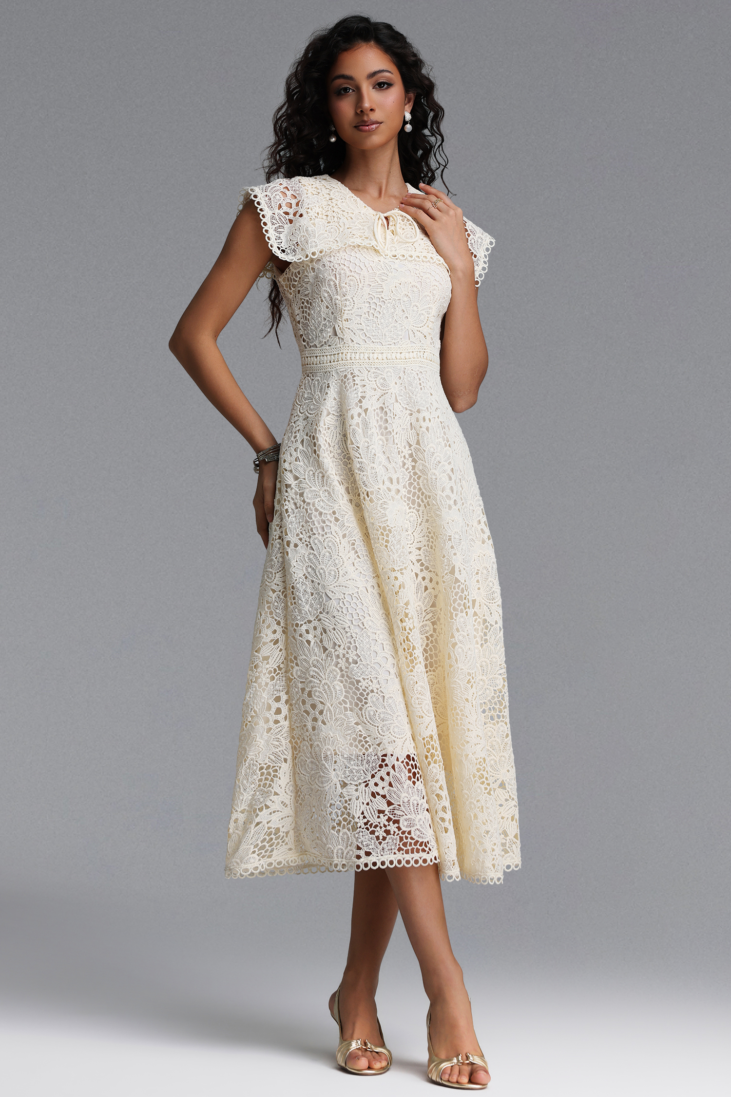 Sagoni Resort Cinched Sleeveless Floral Lace Maxi Dress
