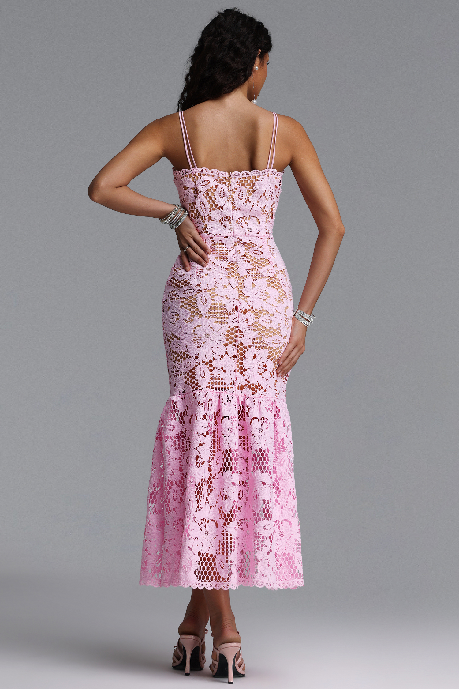 Ruth Elegant Contour Sleeveless Floral Lace Maxi Dress