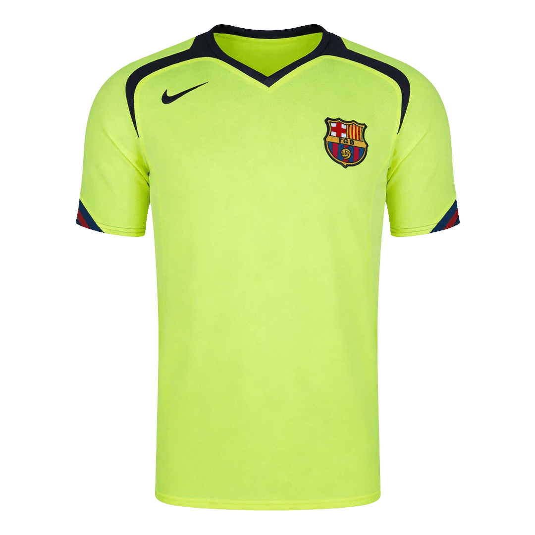 Anbefalt: Barcelona Retro Bortedrakt 2005/06