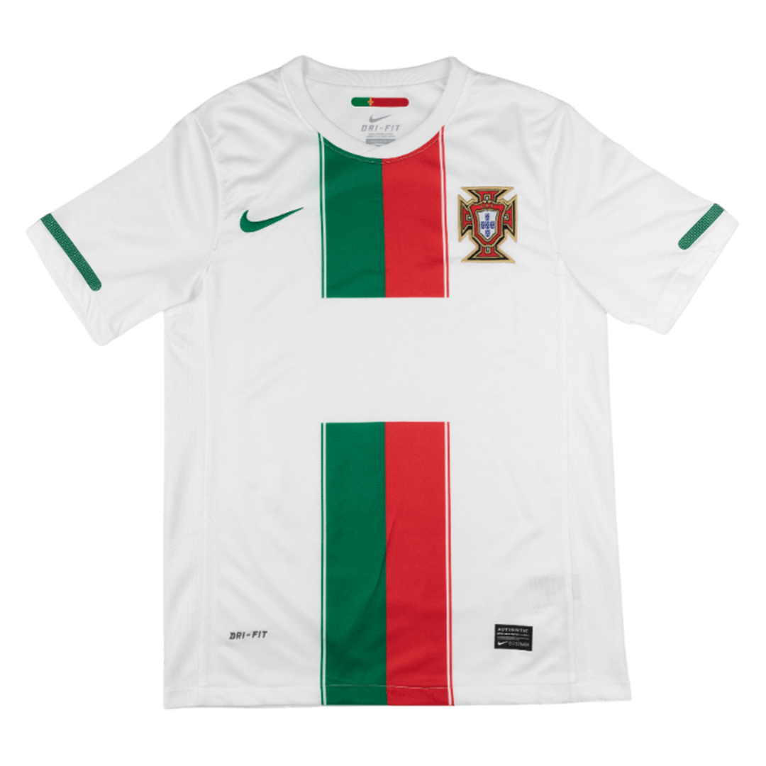 Anbefalt: Portugal Retro Bortedrakt 2010