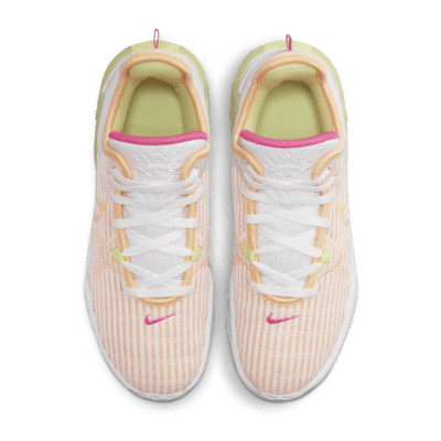 LeBron Witness 6
