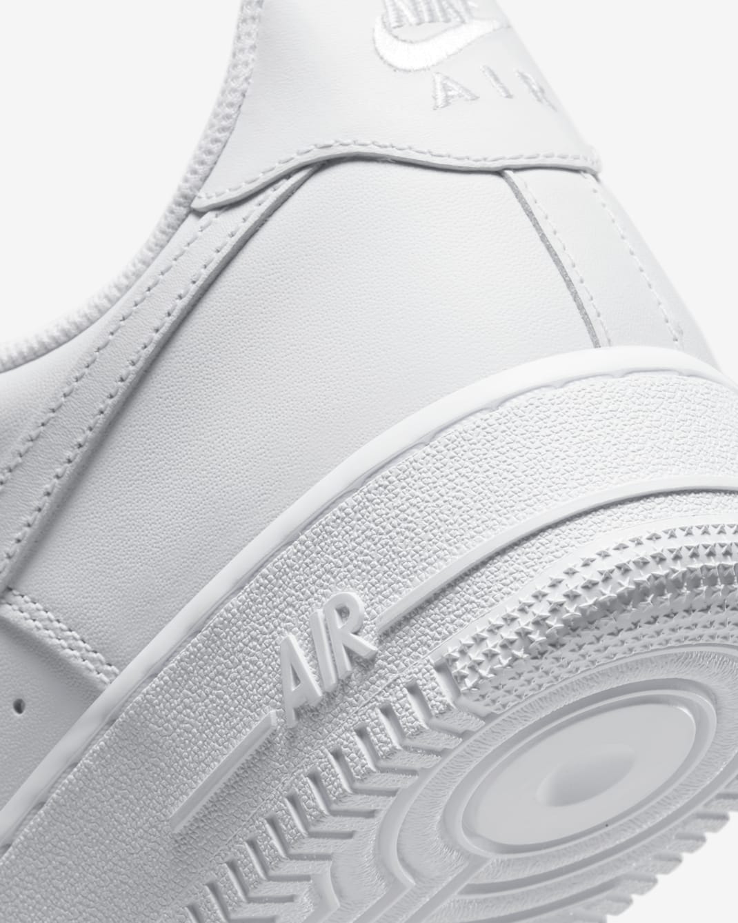 Nithtke Air Force 1