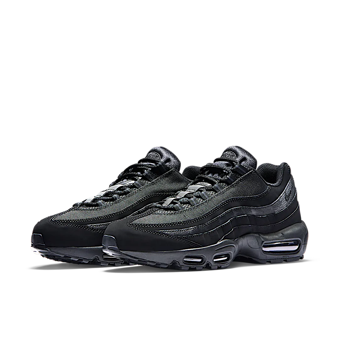 nithtke aithtr mathtx 9tht5 Triple Black