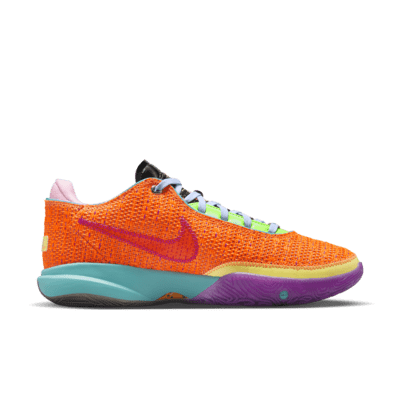 LeBron 20
