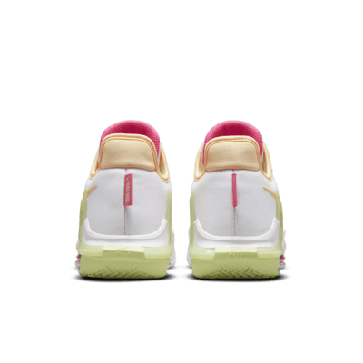 LeBron Witness 6