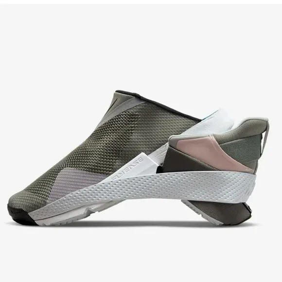 Nike  GO FLYEASE Easy On/Off Shoes