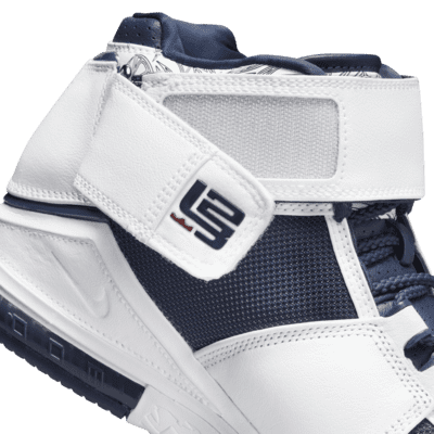 Nike Zoom LeBron 2