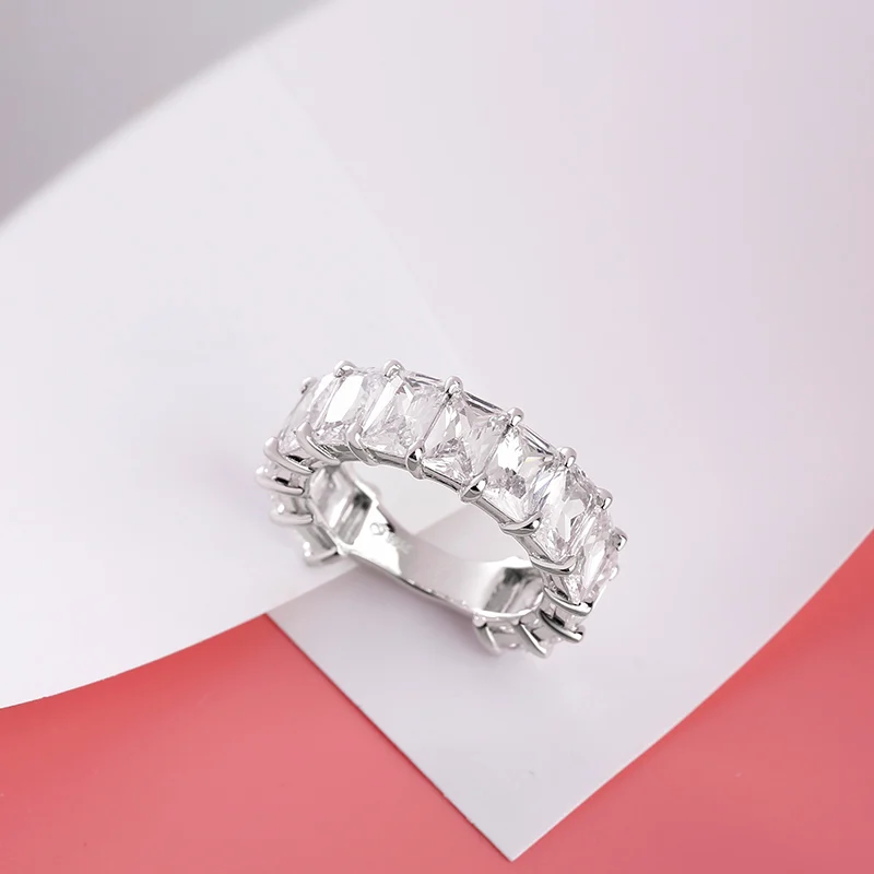 Jeulia Classic Radiant Cut Sterling Silver Women's Band
