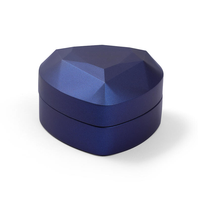 Helirose Fashion Blue Heart Shape Ring Box with LED Light