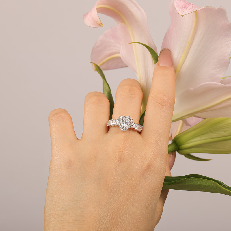 Helirose Halo Cluster Heart Engagement Ring with Eternity Band