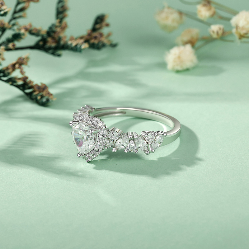 Helirose Halo Cluster Heart Engagement Ring with Eternity Band