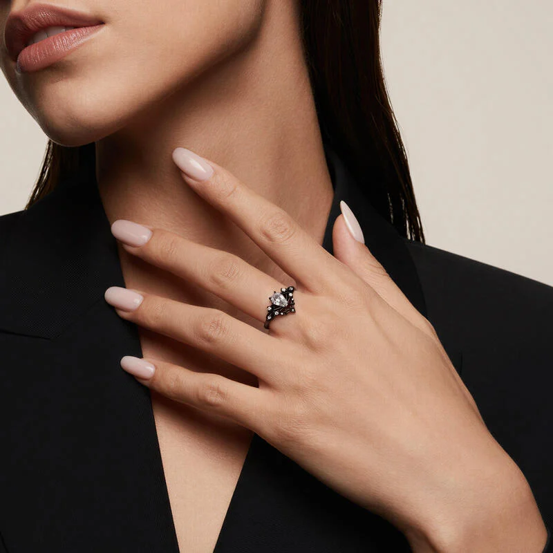 Jeulia Gothic Black Infinity Spider Web Coffin Ring