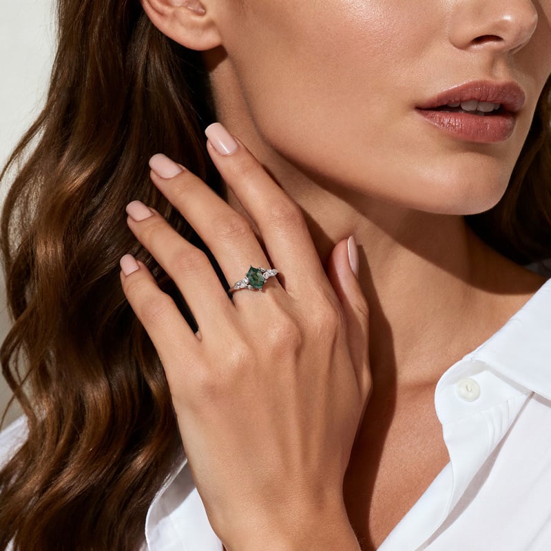 Helirose Hexagon Moss Agate Engagement Ring with Leaf Moon Accents