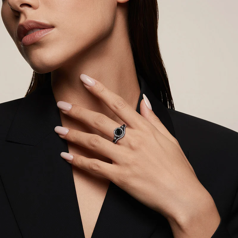 Jeulia Black Twist Infinity Halo Round Cut Bridal Ring Set