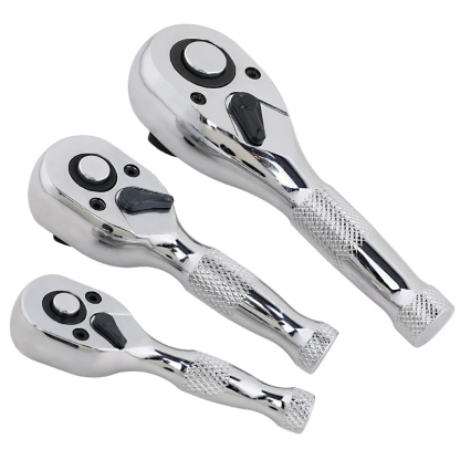 Short-handled ratchet wrench