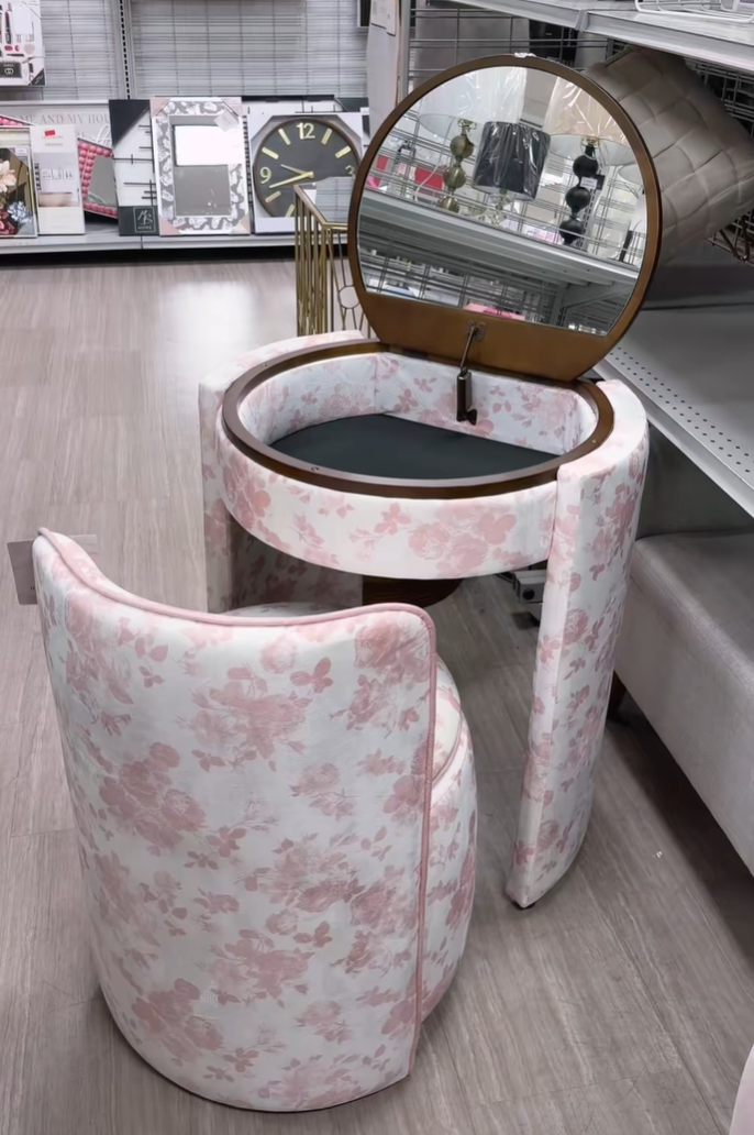 🔥BUY 1 GET 1 FREE TODAY🔥Vanity And Chair Set
