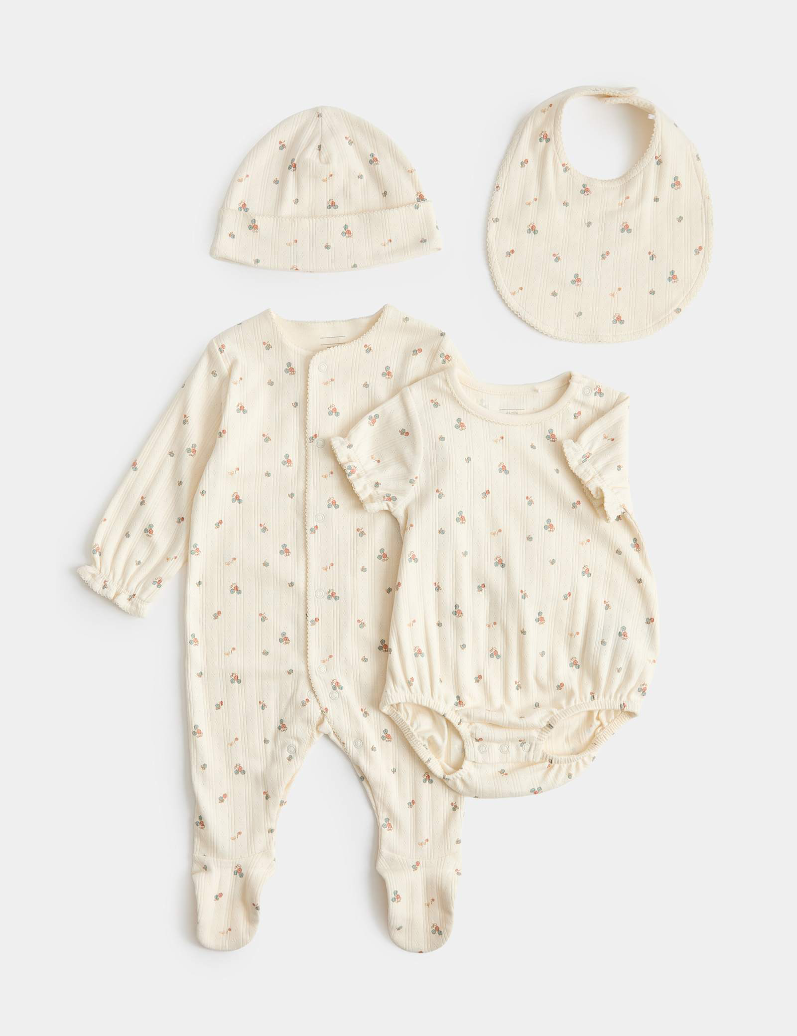 4 Piece Pure Cotton Starter Set (7lbs - 9 Mths)