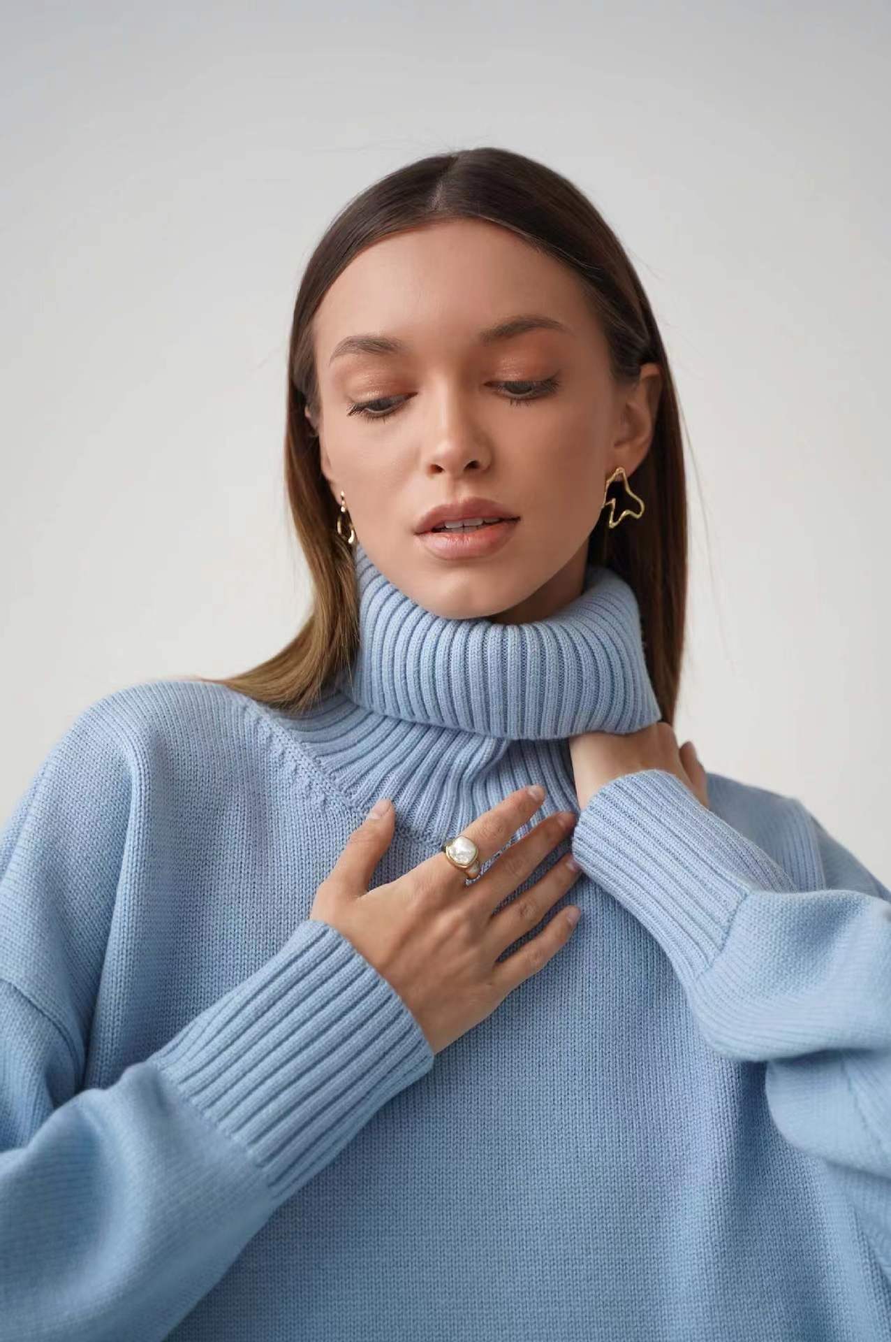Women's Solid Turtleneck Knit Sweater