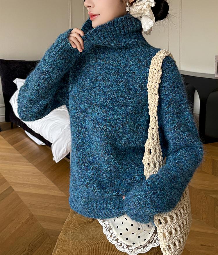 Women's Cloud Yarn Fluffy Knit Sweater