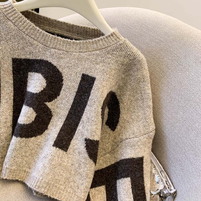 Women's Contrast Letter Jacquard Knit Sweater