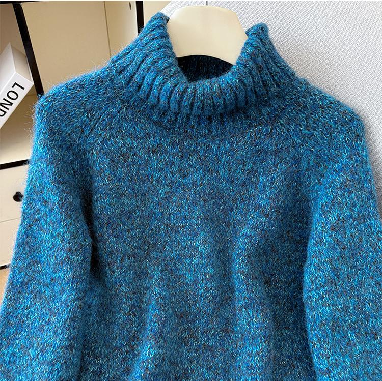 Women's Cloud Yarn Fluffy Knit Sweater