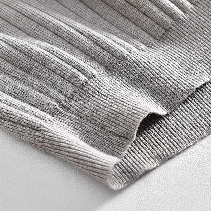 Men’s Old-Money Style Cool-Touch Ribbed Knit Top
