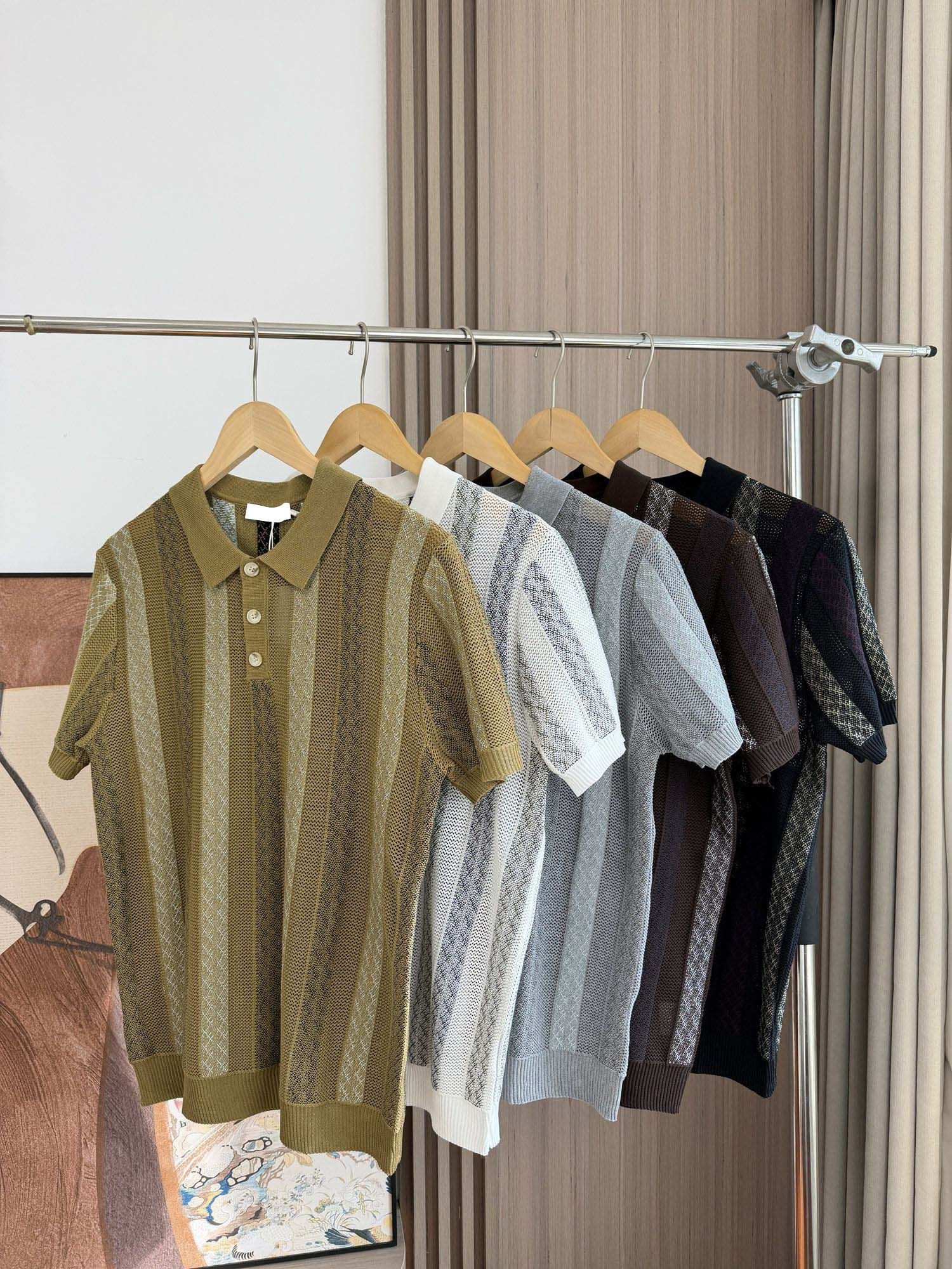 Men’s Old-Money Style Cool-Touch Mesh Knit Shirt