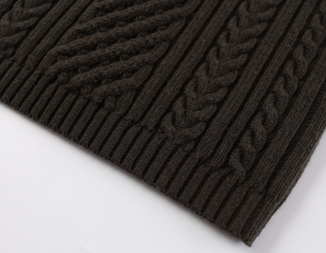 Women’s Thick Wool Blend Cable Knit Turtleneck Sweater