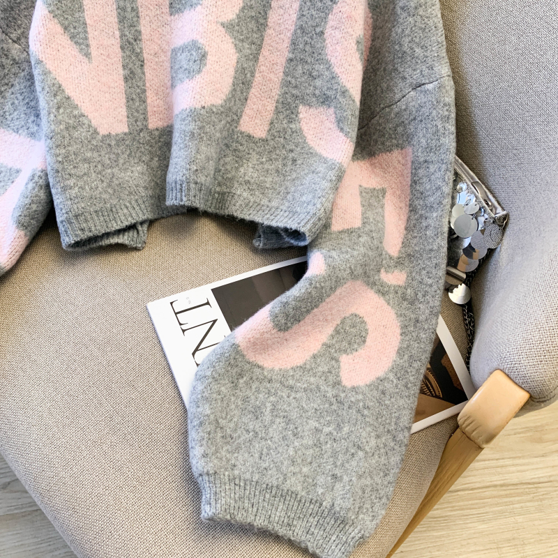 Women's Contrast Letter Jacquard Knit Sweater