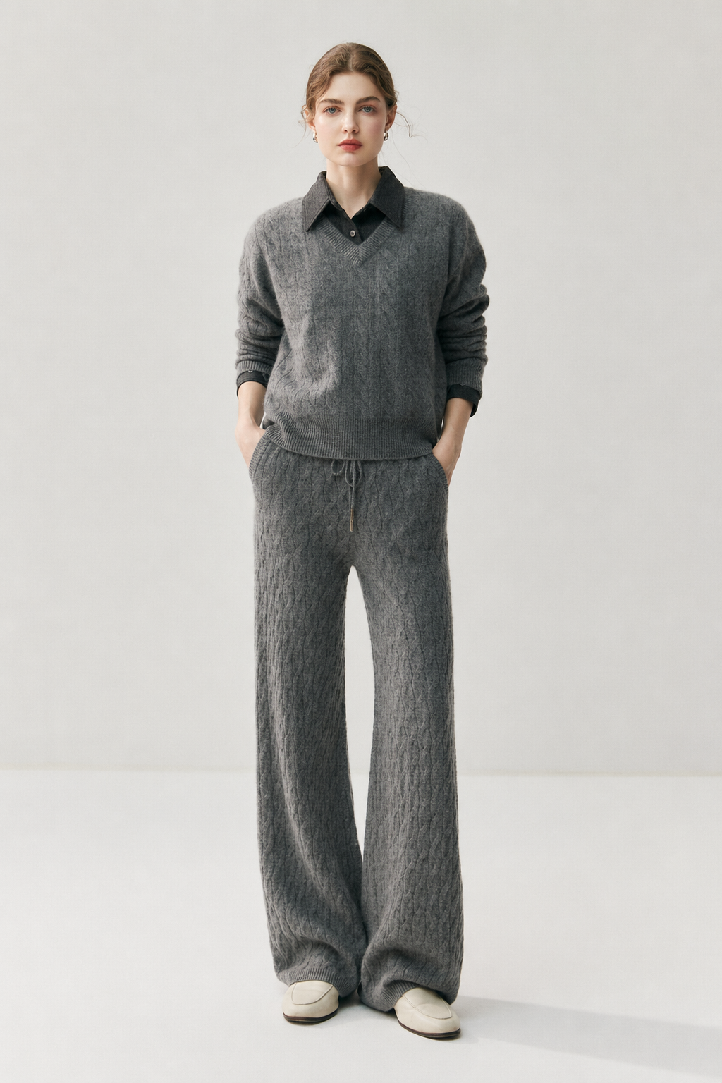 Women's Cashmere Blend Cable Knit Sweater