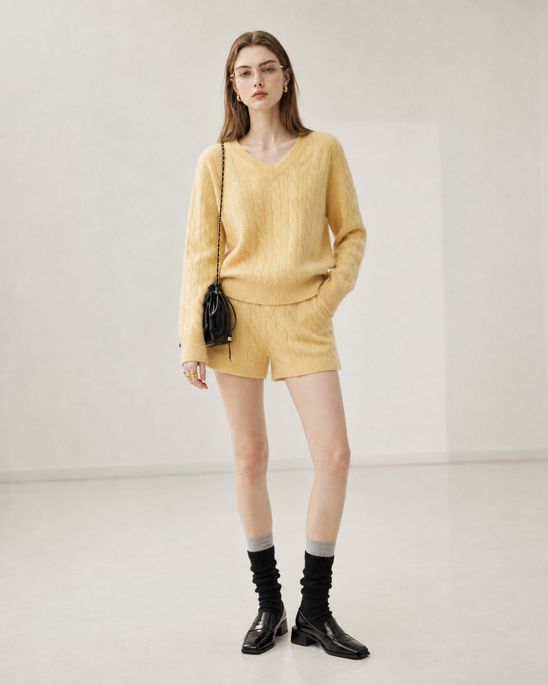 Women's Cashmere Blend Cable Knit Sweater