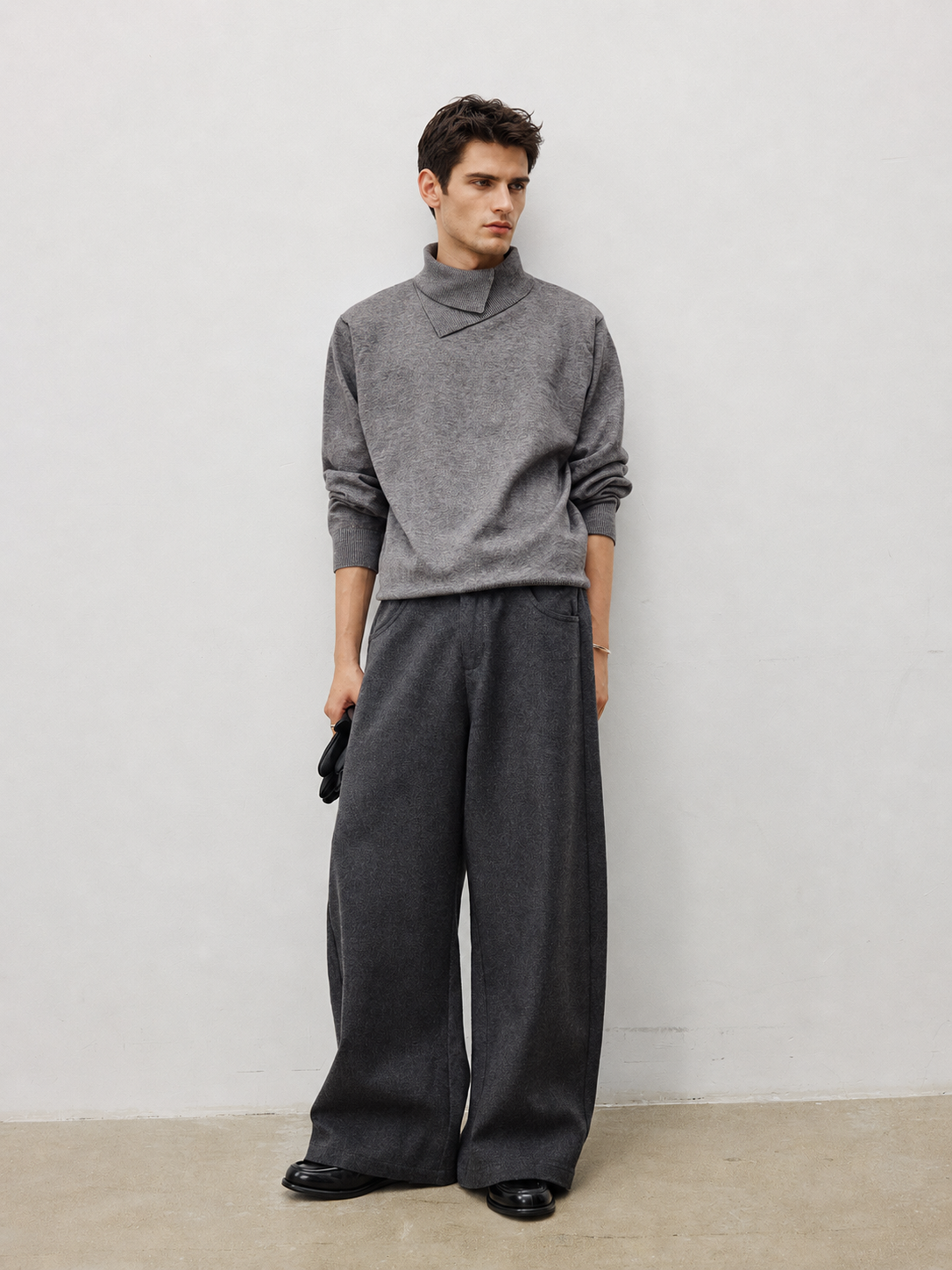 Unisex Wool Blend Stand Collar Knit Sweater