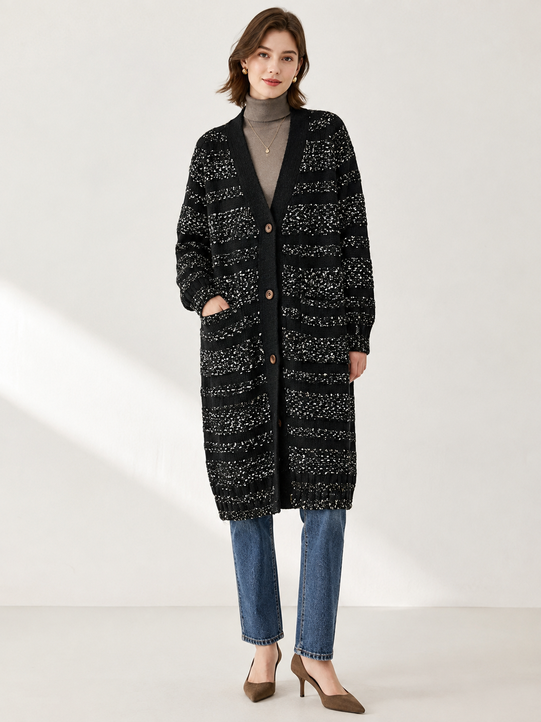 Women's Long Wool Blend Cardigan Coat with V Neck Wooden Buttons