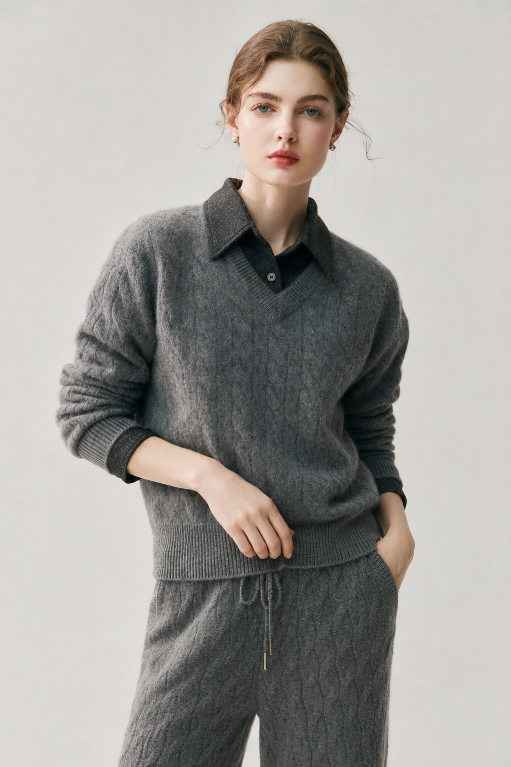 Women's Cashmere Blend Cable Knit Sweater
