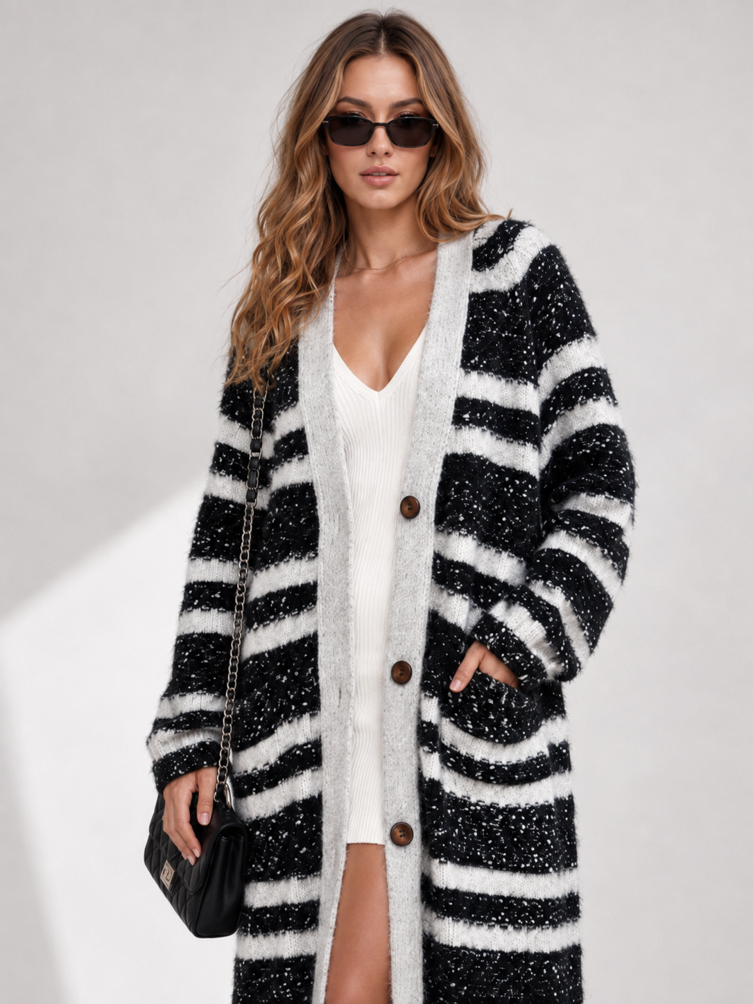 Women's Long Wool Blend Cardigan Coat with V Neck Wooden Buttons