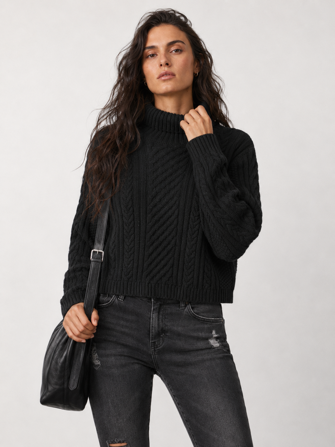 Women’s Thick Wool Blend Cable Knit Turtleneck Sweater