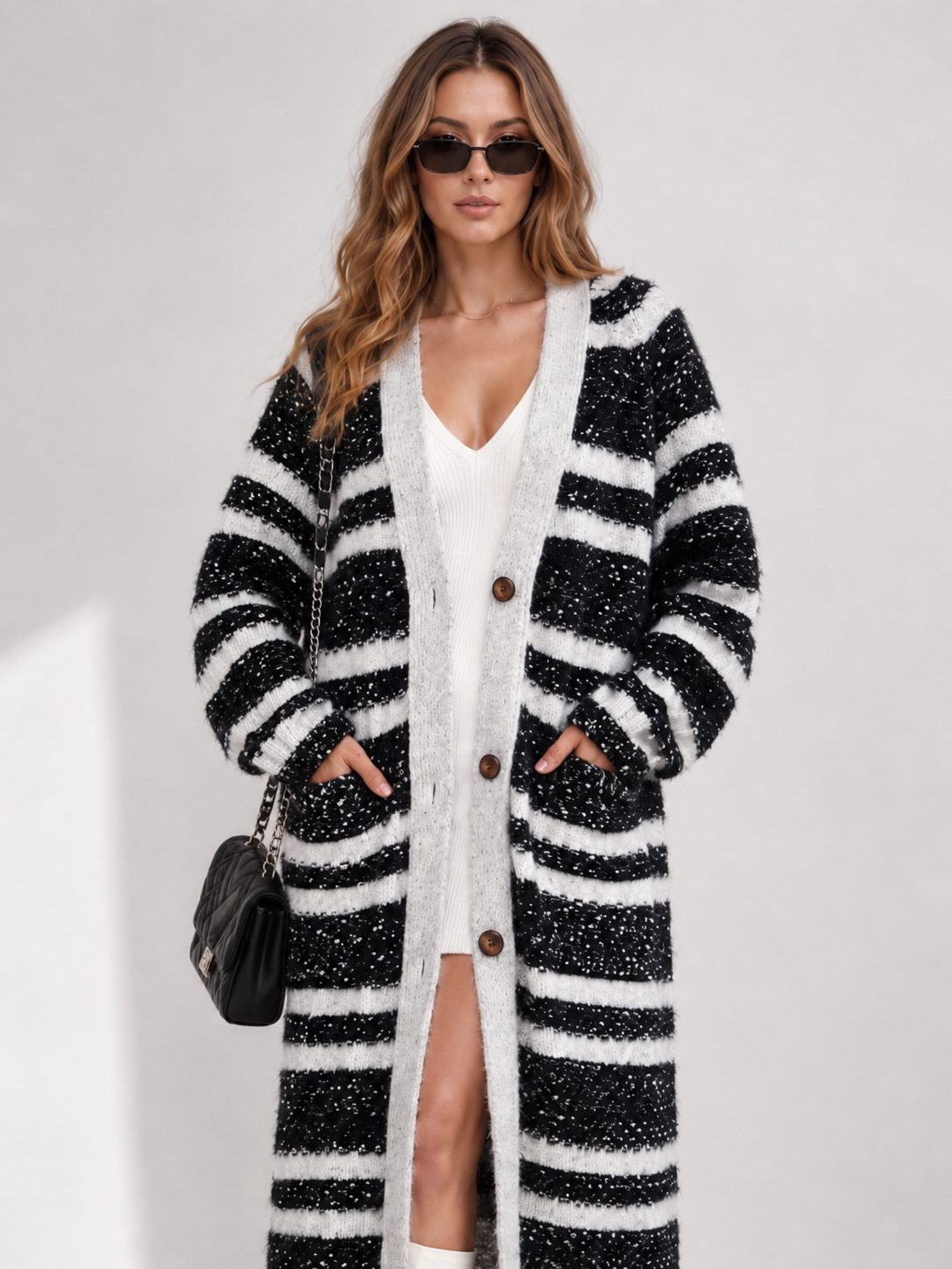 Women's Long Wool Blend Cardigan Coat with V Neck Wooden Buttons