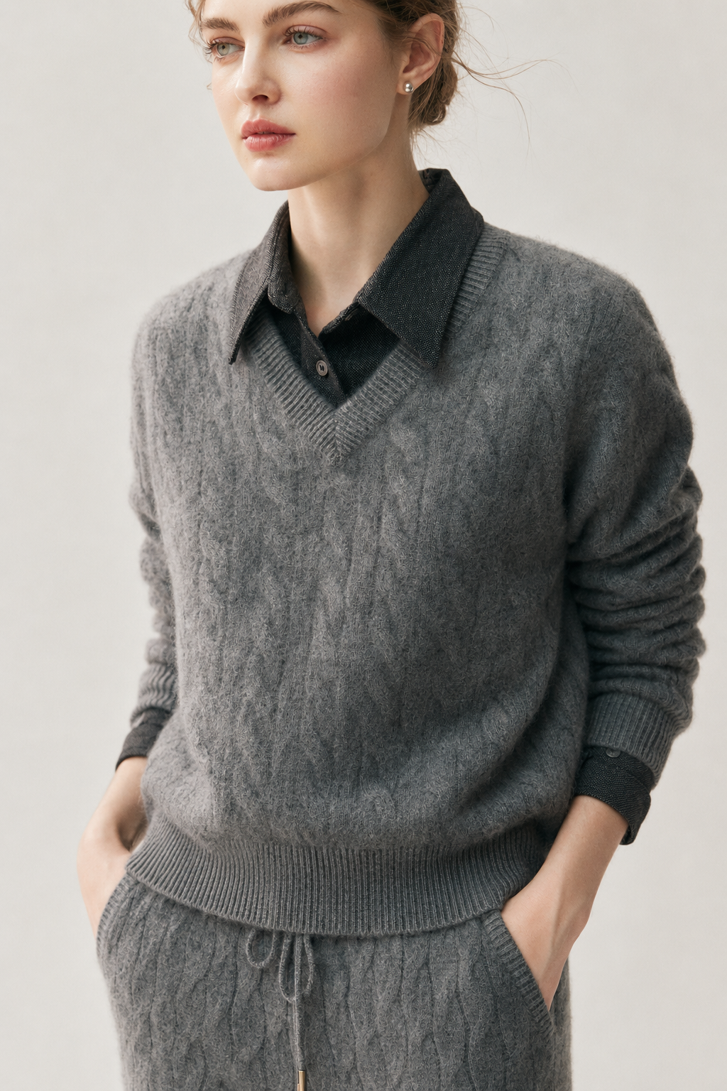 Women's Cashmere Blend Cable Knit Sweater
