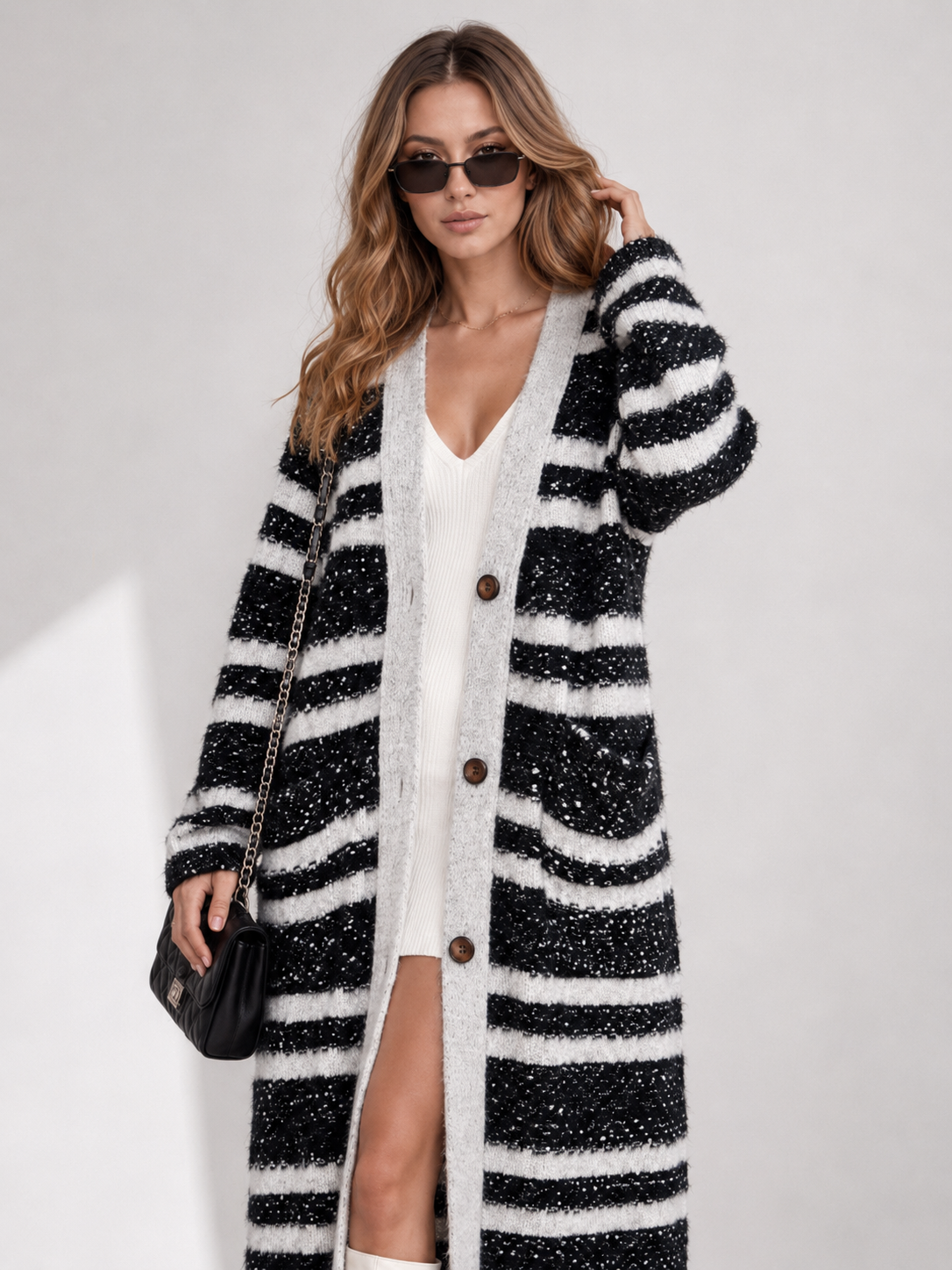 Women's Long Wool Blend Cardigan Coat with V Neck Wooden Buttons