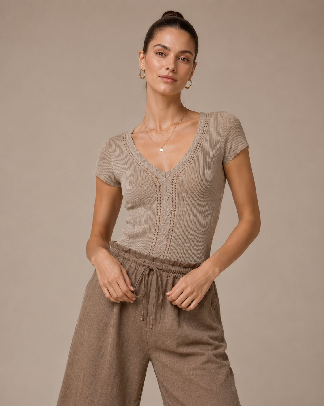 Women’s Lace Knit Short Sleeve Top