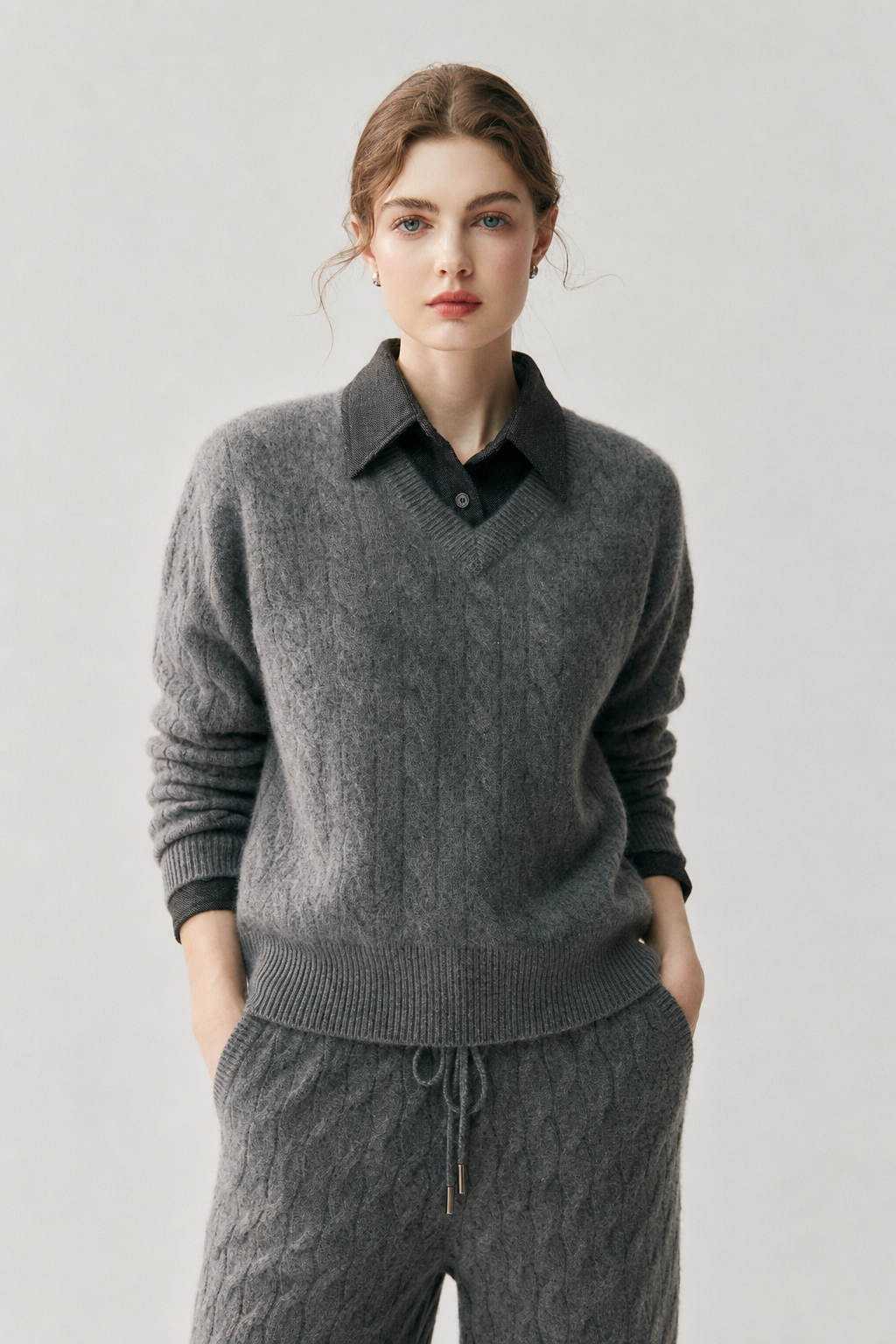 Women's Cashmere Blend Cable Knit Sweater