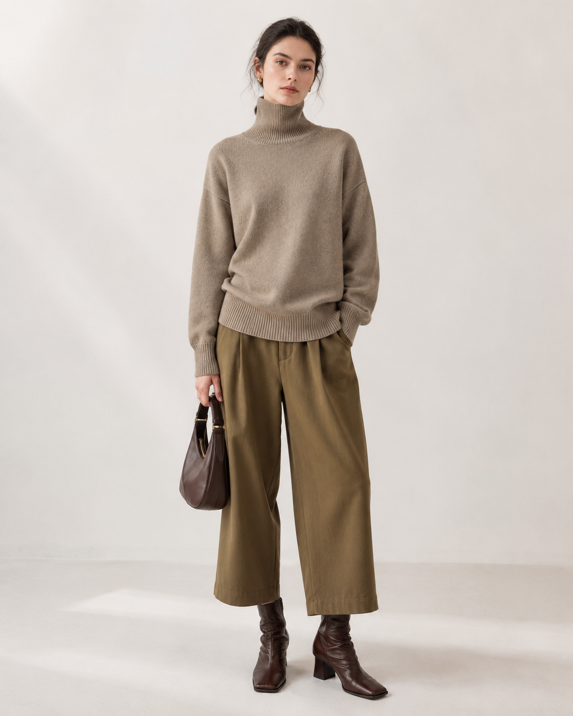 Women’s 100% Cashmere Turtleneck Sweater