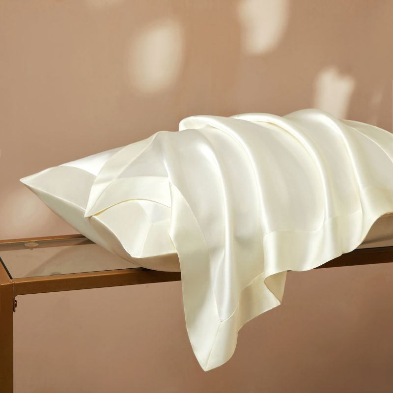 Premium 40 Momme Mulberry Silk Pillowcase | 100% Heavyweight Cooling Silk for Hair & Skin